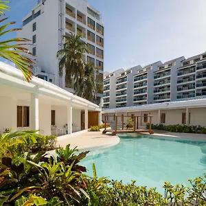 **** Hotel El Dorado Colombia