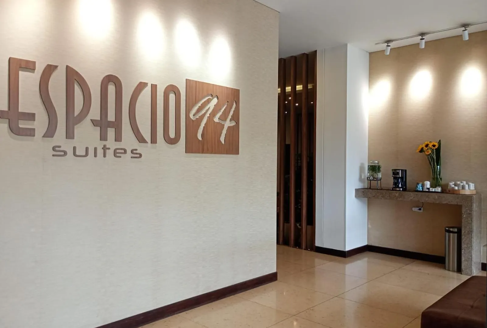 Hotel Espacio 94 Bogotá Apartahotel